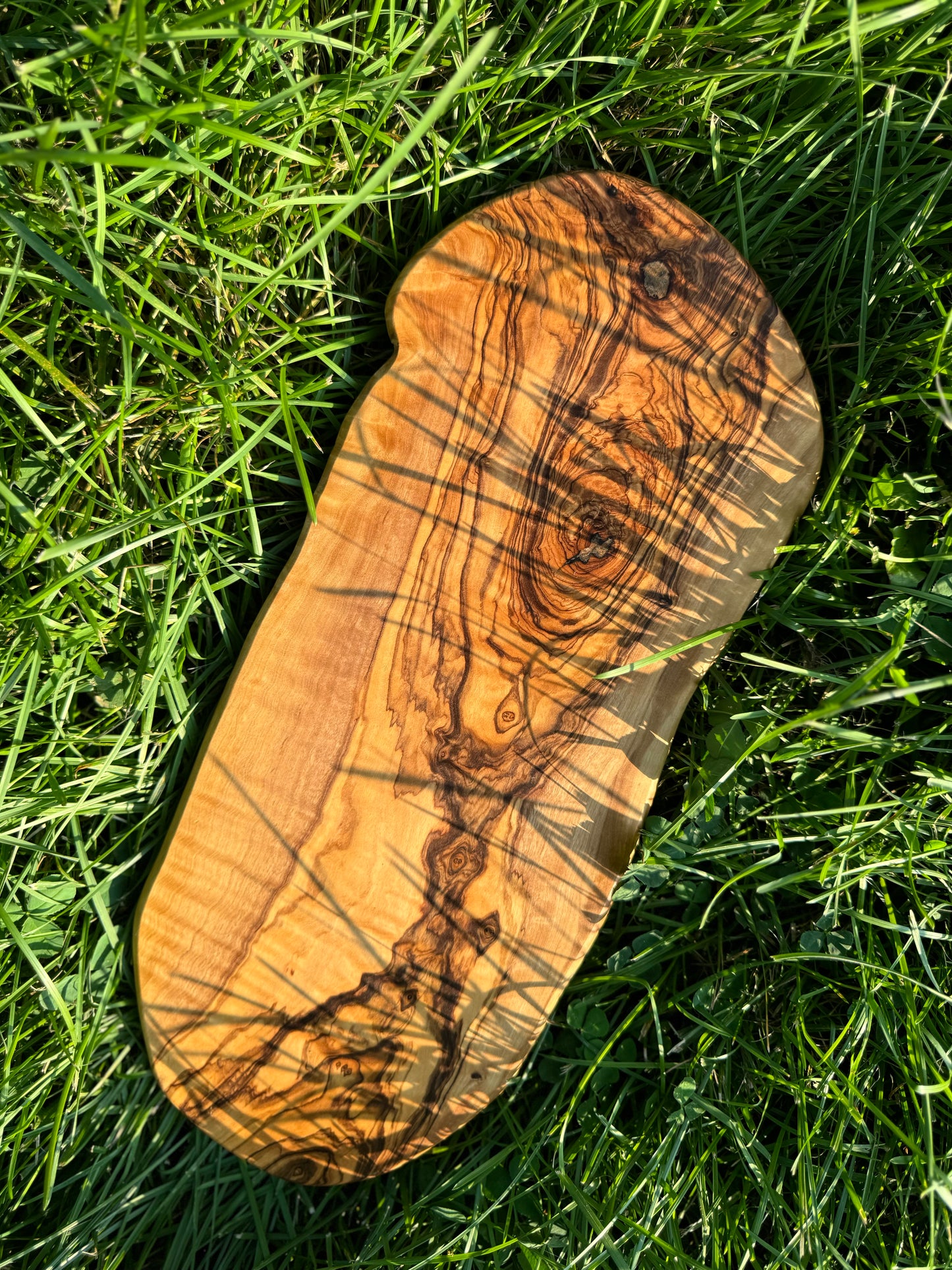 Qartaj Olivewood Organic Shape Serving Board